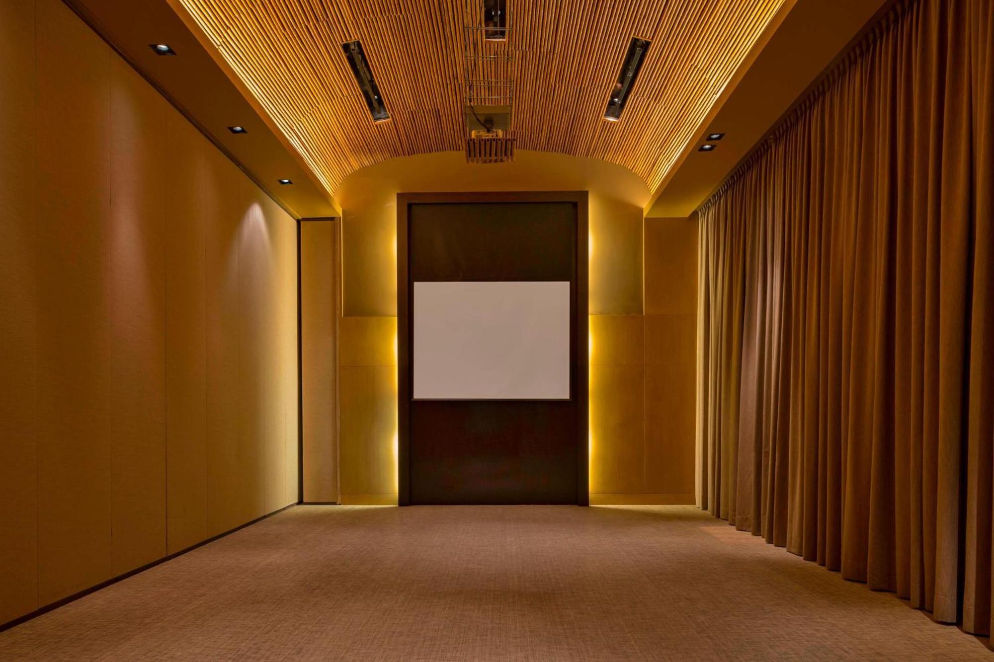 Hotel Paracas, A Luxury Collection Resort, Paracas Esterno foto The interior of the 100-seat screening room