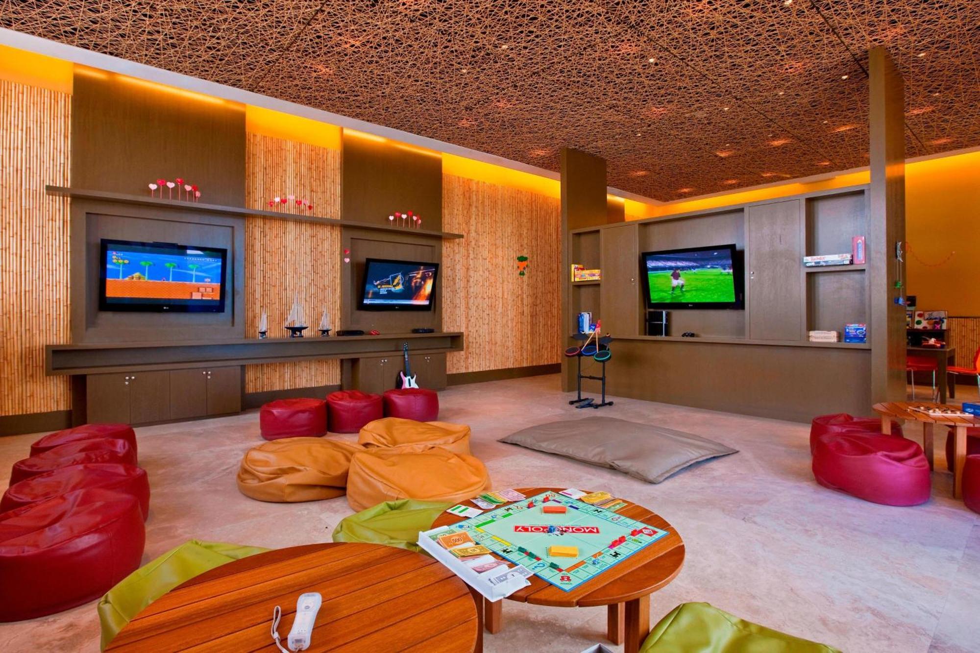 Hotel Paracas, A Luxury Collection Resort, Paracas Esterno foto The game room at the club