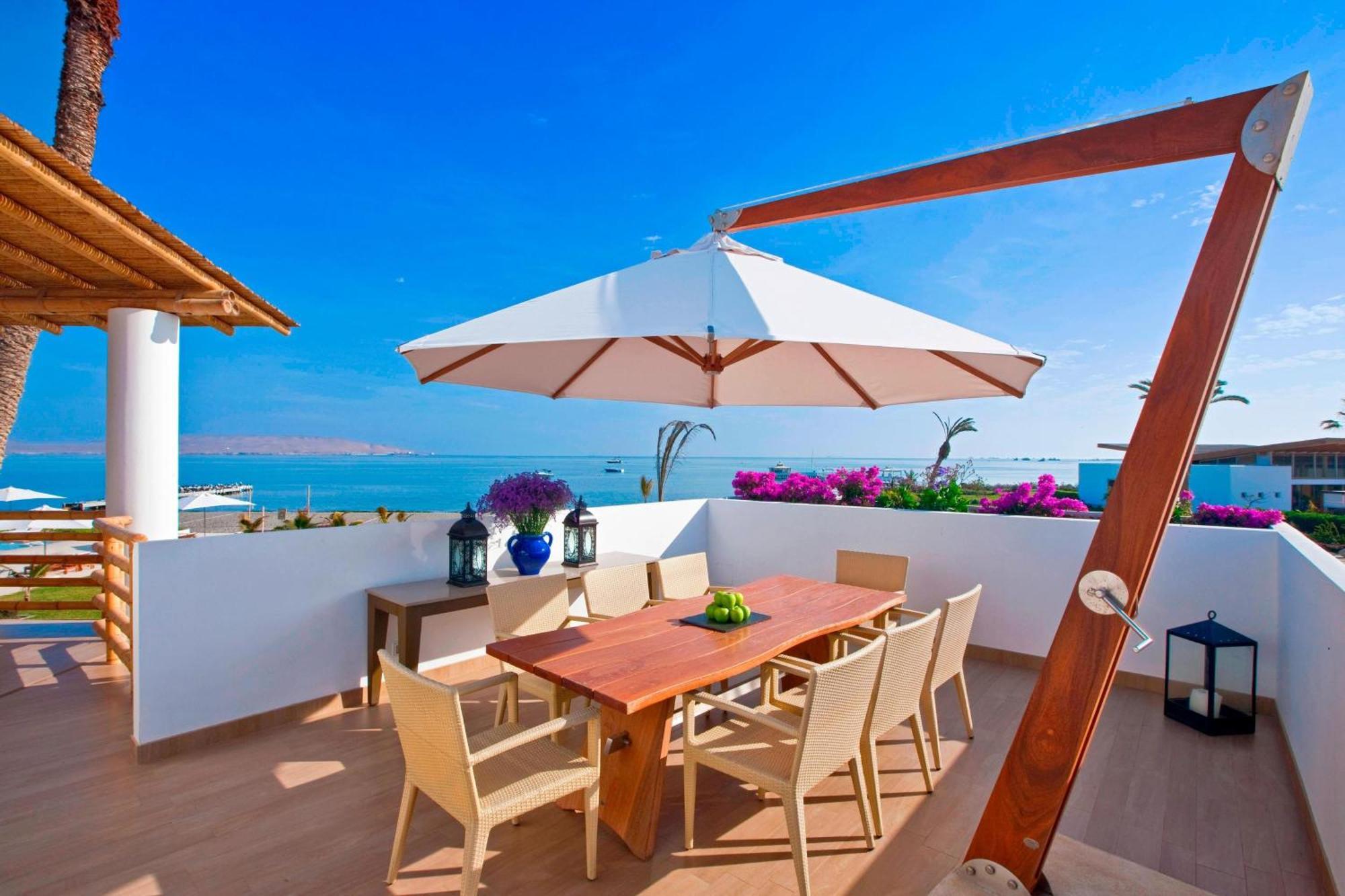 Hotel Paracas, A Luxury Collection Resort, Paracas Esterno foto A patio umbrella
